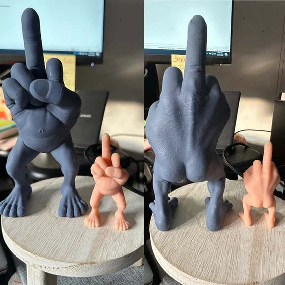 Mittelfinger-Figur mit Beinen