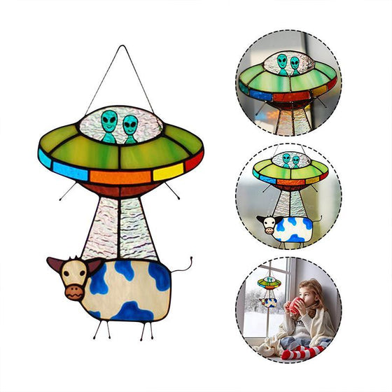 Bemalter UFO Kuh-Anhänger