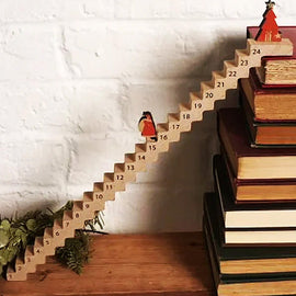 Lustiger Santa Treppen Countdown Kalender