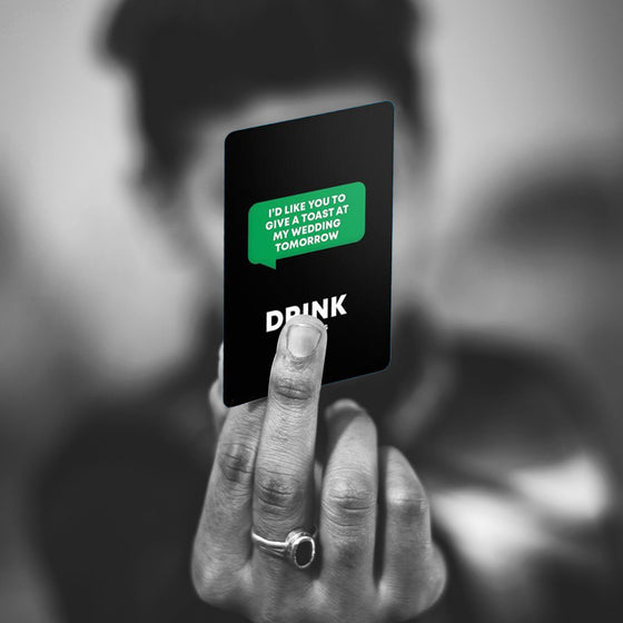 „Text Or Drink“ - Trinkspiel mit Karten für Partys