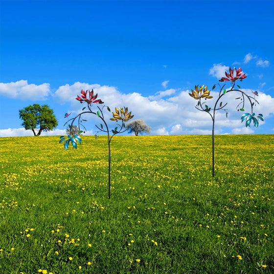 Wunderschöner Sommer-Windspiel mit bunten Blumen
