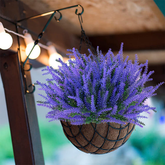 Künstliche Lavendelblüten im Freien