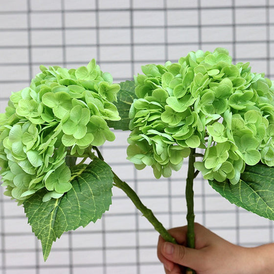 Künstliche Hortensienblumen im Freien💐