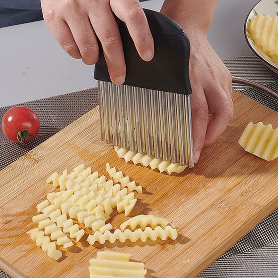 Spike gewelltes Kartoffelmesser