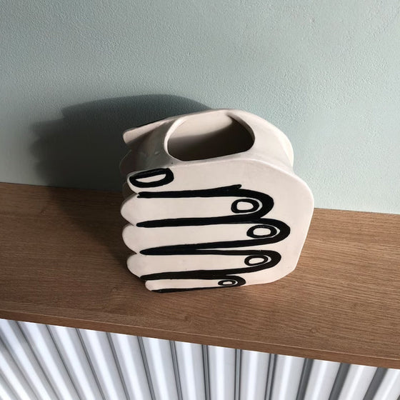 Einzigartige Handvase