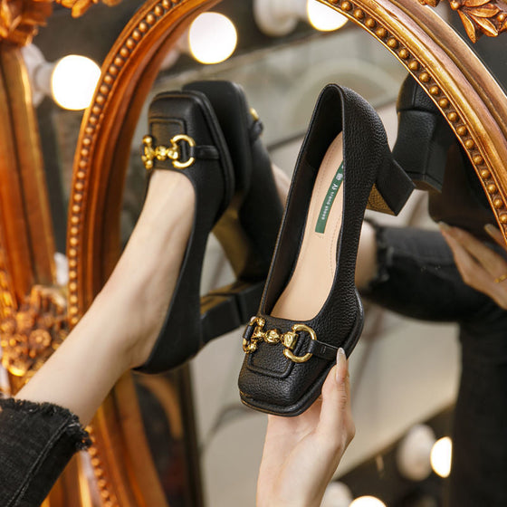 Vintage-Pumps mit quadratischer Spitze
