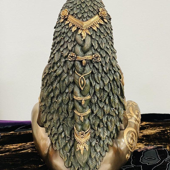 Mutter Erde Göttin Statue