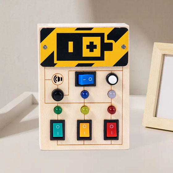 Elektronisches Busy Board für Kinder