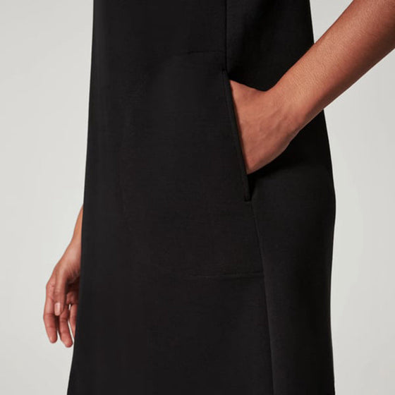 Ärmelloses Kleid mit Taschen