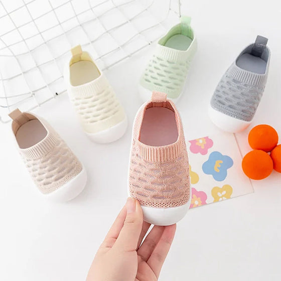 Rutschfeste Baby-Mesh-Schuhe