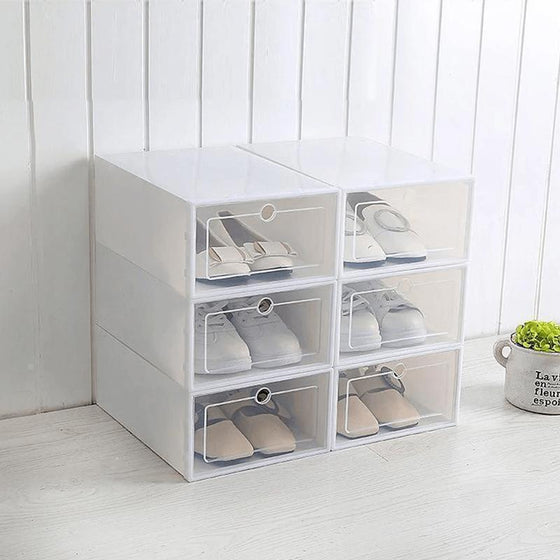 Schuhkarton mit Schublade
