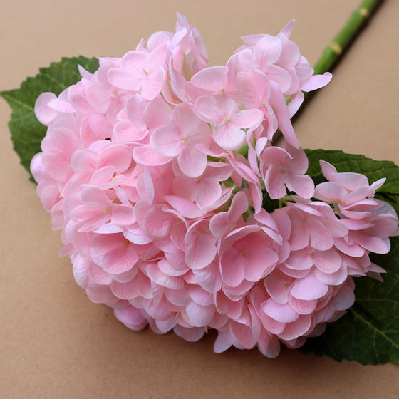 Künstliche Hortensienblumen im Freien💐